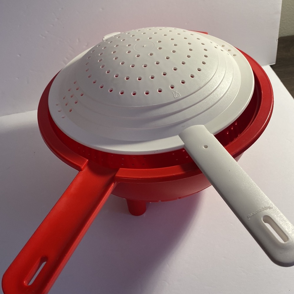 Tupperware double strainer - Picture 8 of 8